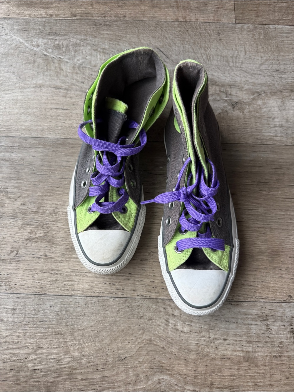 Converse Chuck Taylor Sneakers